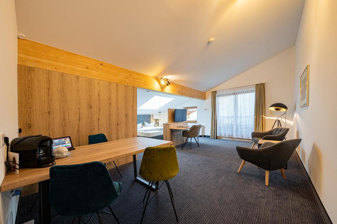 Berghotel & Chalets Adersberg Chiemgau Card Kostenfrei Grassau  Exteriör bild