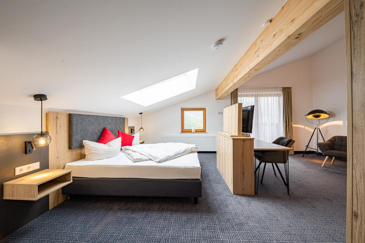 Berghotel & Chalets Adersberg Chiemgau Card Kostenfrei Grassau  Exteriör bild